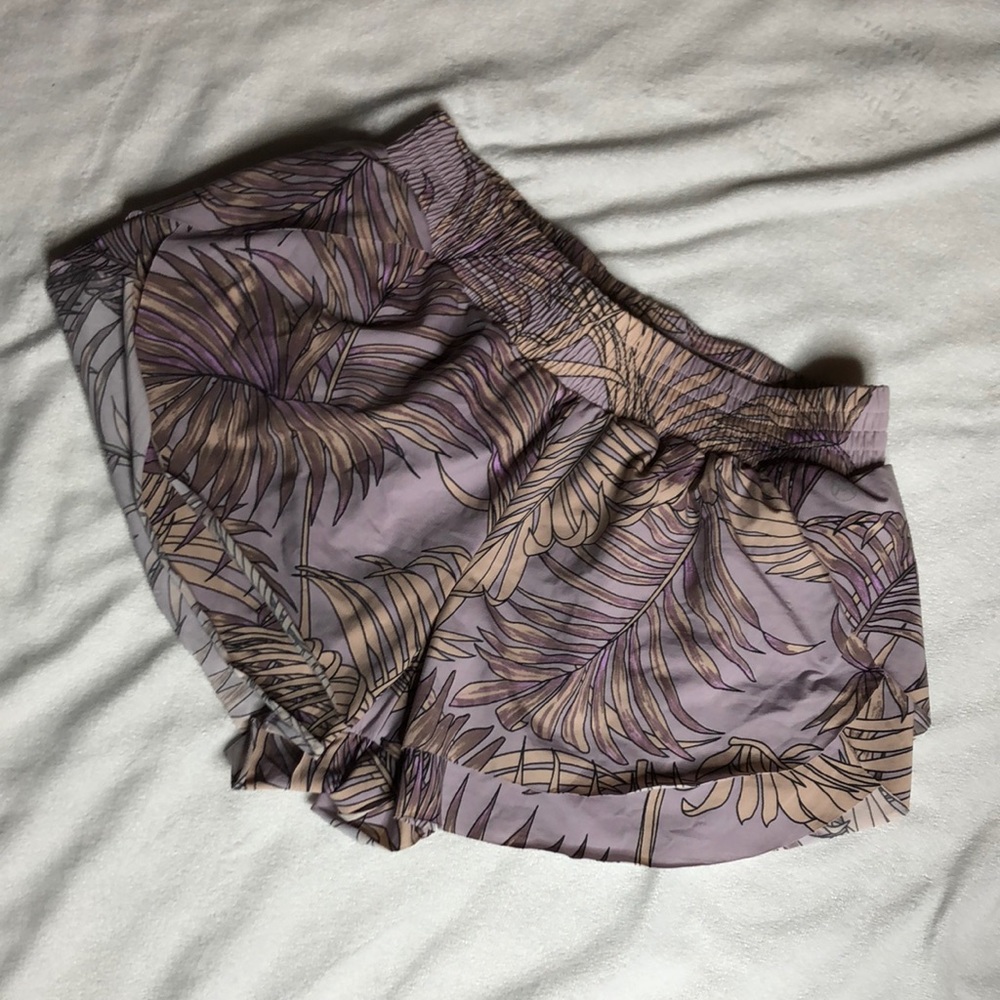 New Maaji woman active wear short S